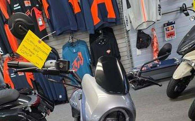 2025 Moto Morini® Calibro 700