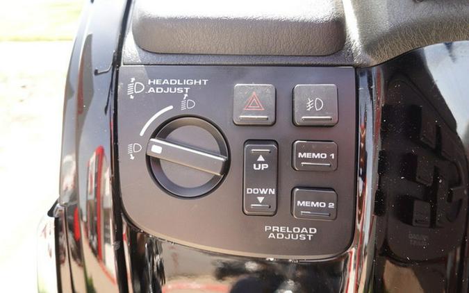 2008 Honda Gold Wing Audio / Comfort / Navi