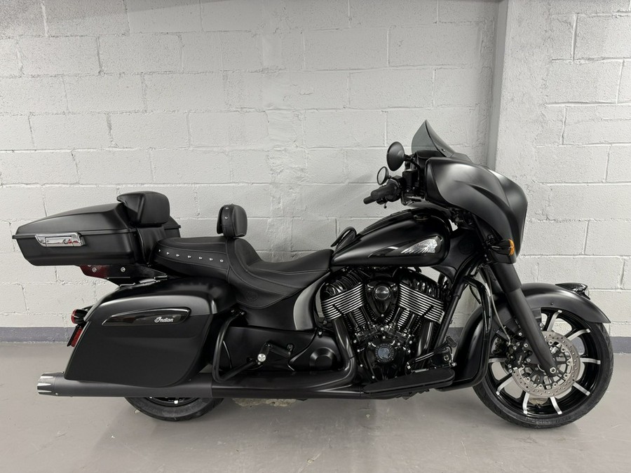 2019 Indian CHIEFTAIN DARK HORSE