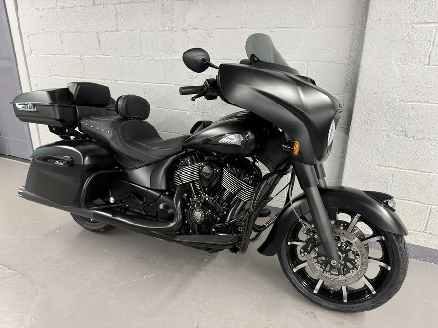 2019 Indian CHIEFTAIN DARK HORSE