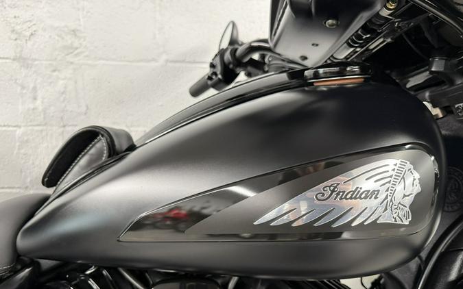 2019 Indian CHIEFTAIN DARK HORSE
