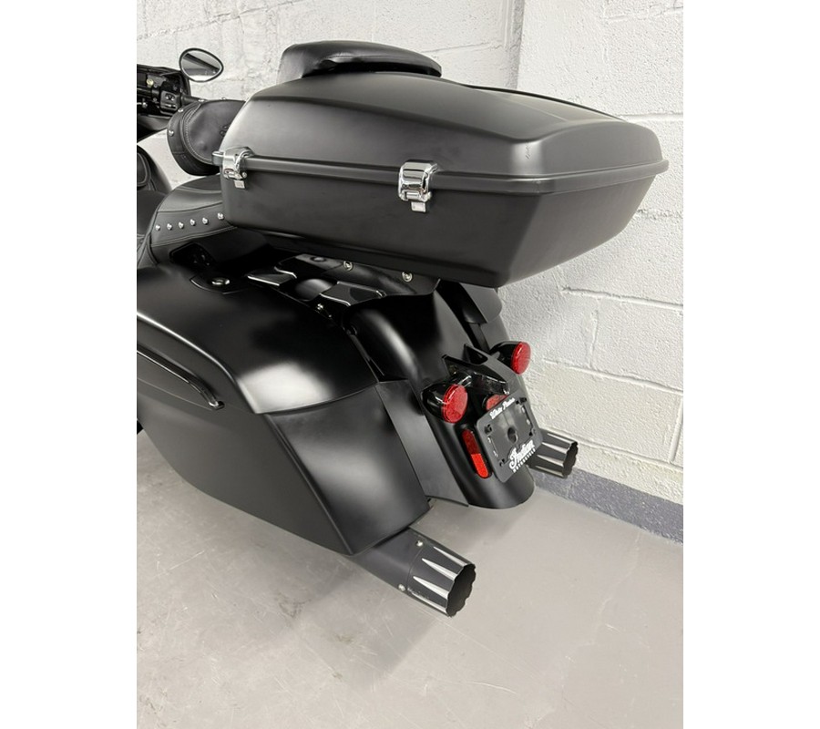 2019 Indian CHIEFTAIN DARK HORSE