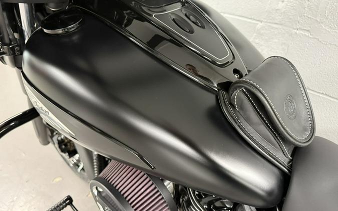 2019 Indian CHIEFTAIN DARK HORSE