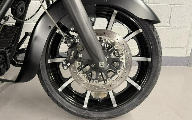 2019 Indian CHIEFTAIN DARK HORSE