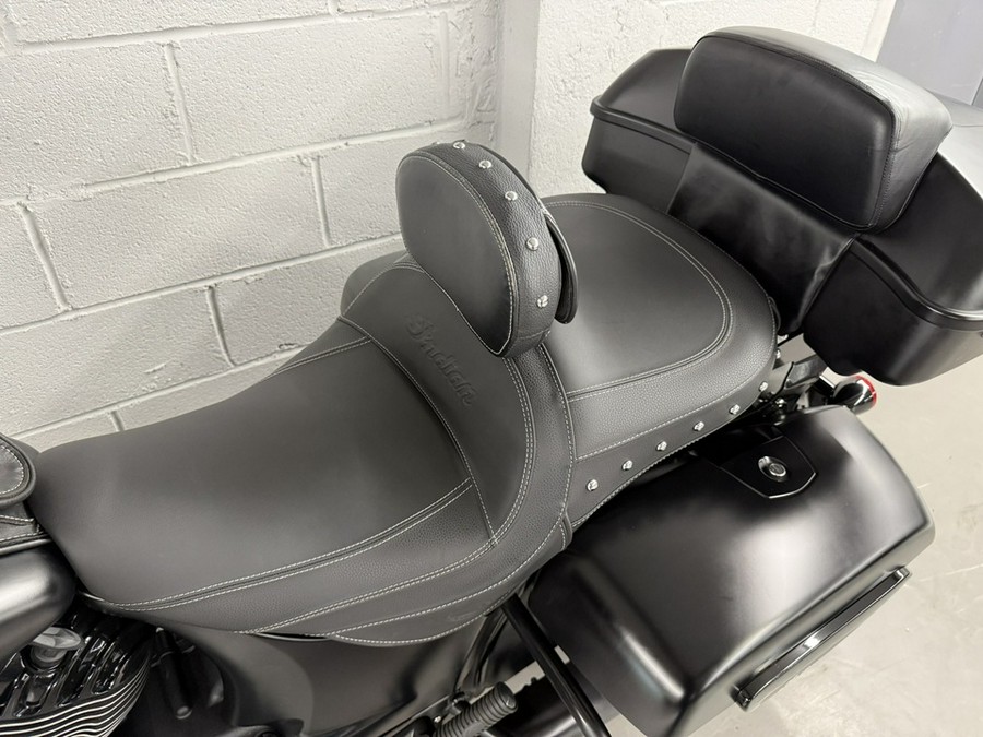 2019 Indian CHIEFTAIN DARK HORSE