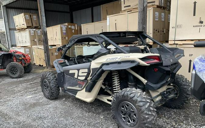 2021 Can-Am® Maverick X3 X ds Turbo RR Desert Tan / Carbon Black / Can-am Red