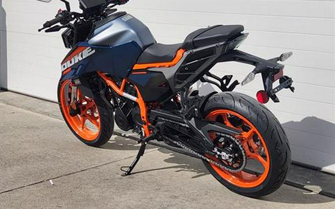 2024 KTM 390 Duke