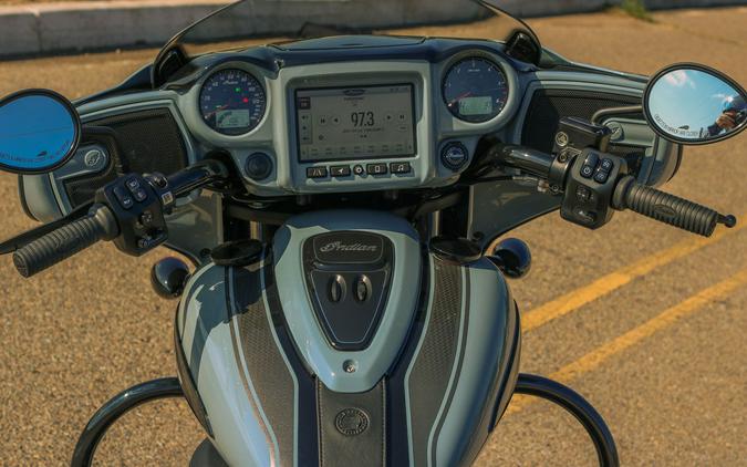 2025 Indian Motorcycle® Chieftain® Dark Horse® w/PowerBand Audio Storm Gray/Graphics