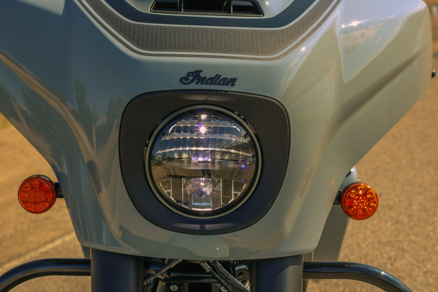 2025 Indian Motorcycle® Chieftain® Dark Horse® w/PowerBand Audio Storm Gray/Graphics