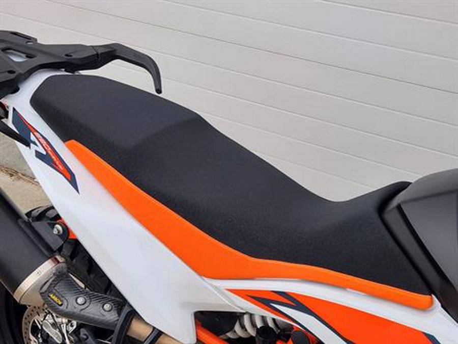 2024 KTM 890 Adventure R