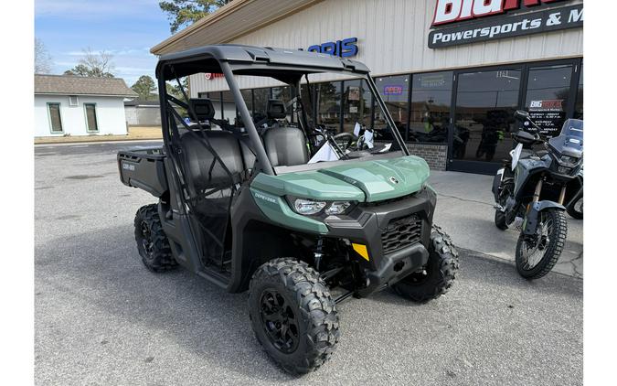 2026 Can-Am DEFENDER DPS HD7