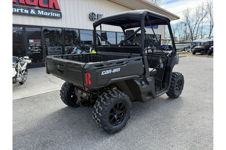 2026 Can-Am DEFENDER DPS HD7