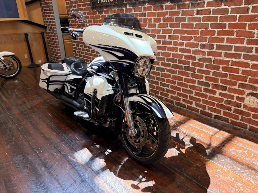 FLHXSE 2016 CVO Street Glide