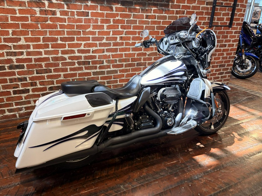 FLHXSE 2016 CVO Street Glide