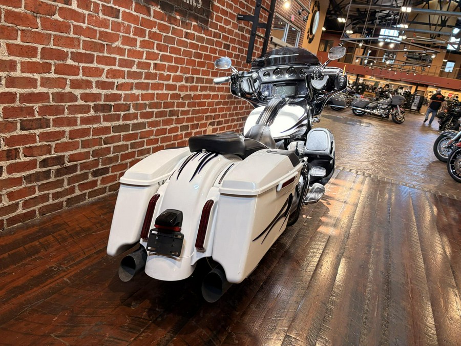 FLHXSE 2016 CVO Street Glide