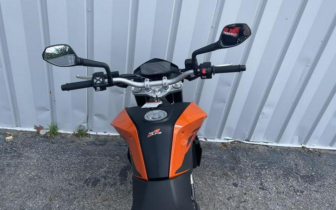 2018 KTM 690 Duke