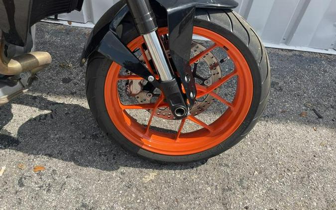 2018 KTM 690 Duke