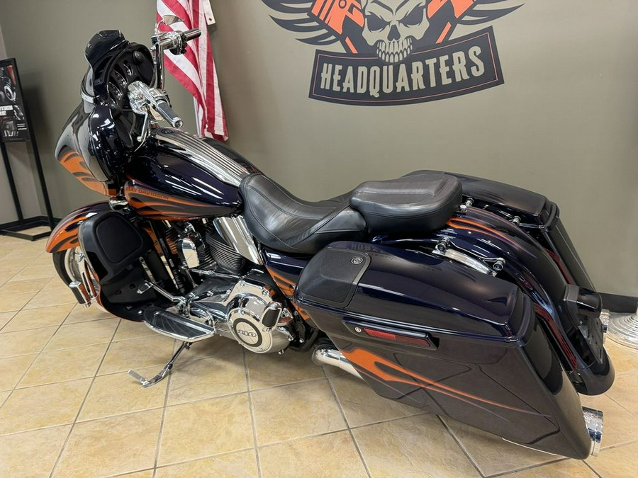 2015 Harley-Davidson Street Glide® CVO™ Street Glide®