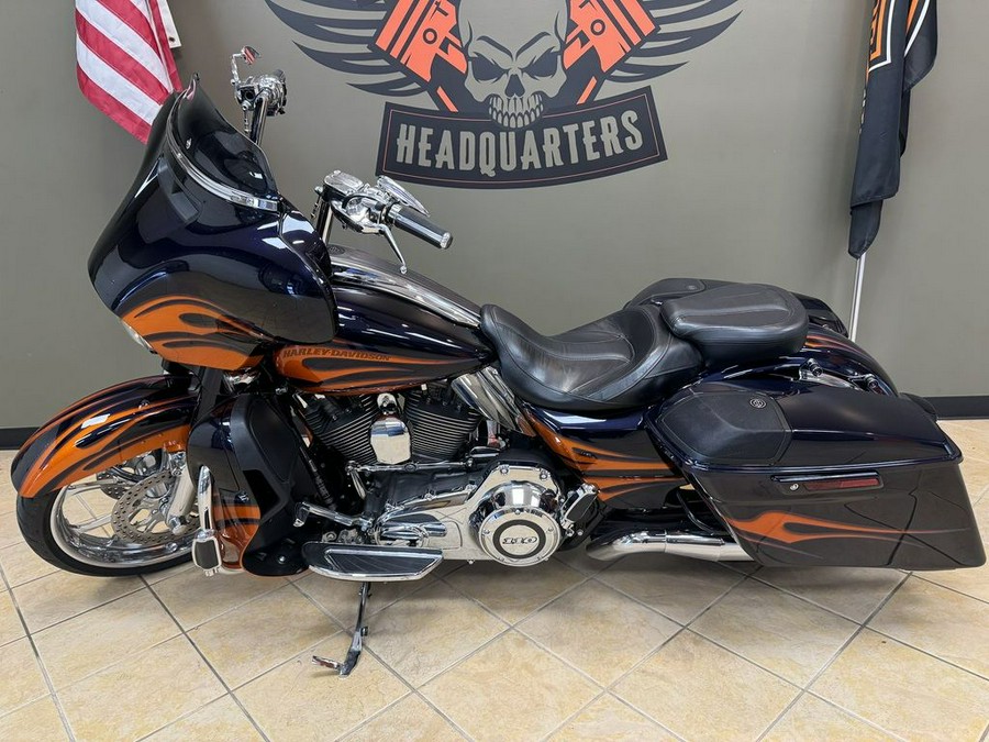 2015 Harley-Davidson Street Glide® CVOT Street Glide®