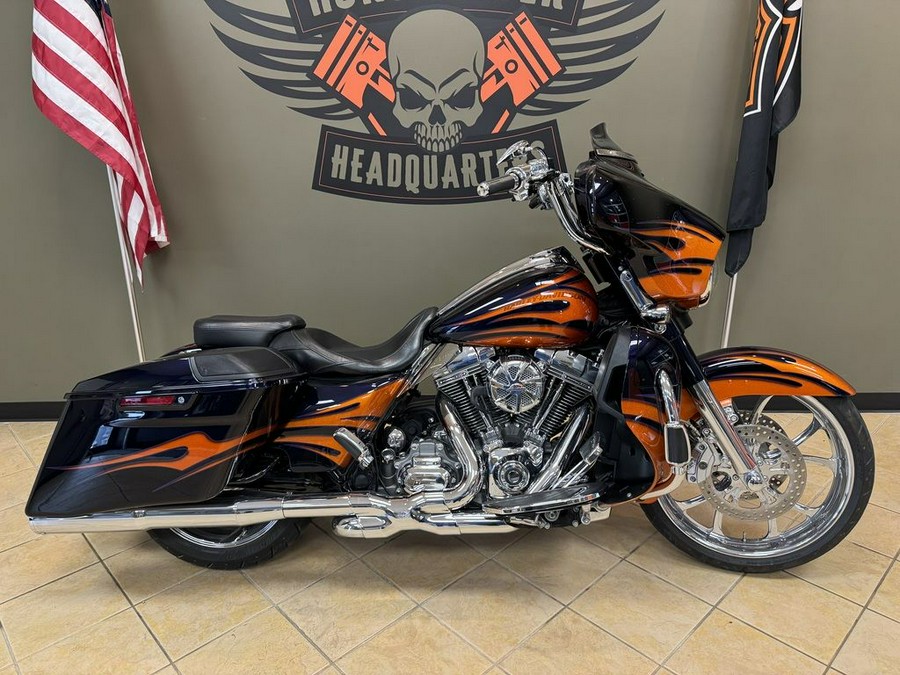 2015 Harley-Davidson Street Glide® CVO™ Street Glide®