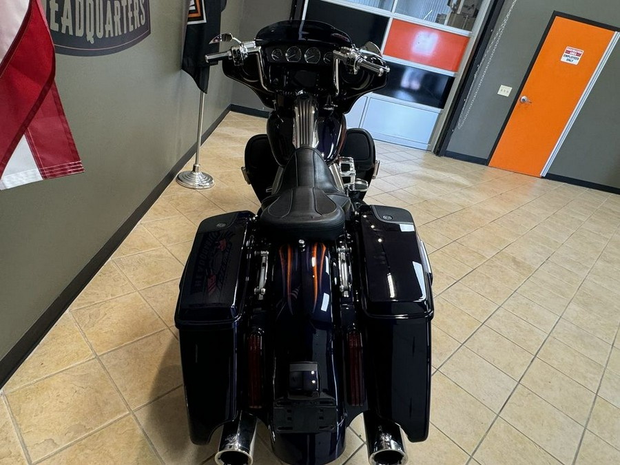 2015 Harley-Davidson Street Glide® CVOT Street Glide®