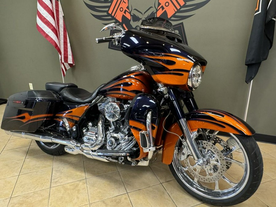 2015 Harley-Davidson Street Glide® CVOT Street Glide®