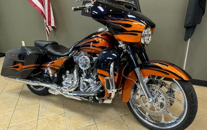 2015 Harley-Davidson Street Glide® CVO™ Street Glide®