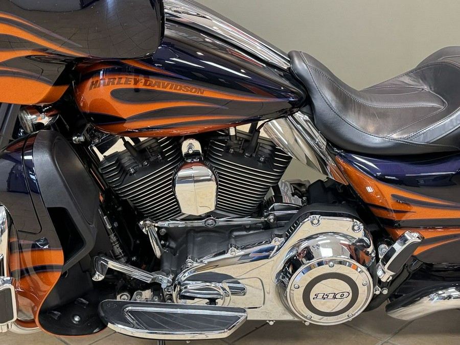 2015 Harley-Davidson Street Glide® CVOT Street Glide®