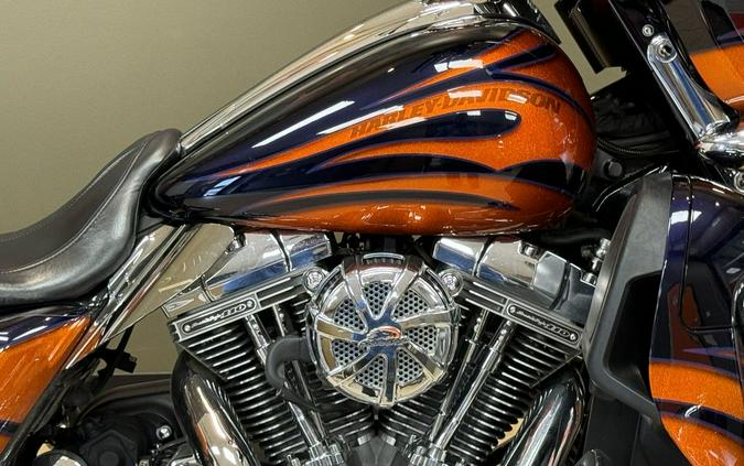 2015 Harley-Davidson Street Glide® CVO™ Street Glide®