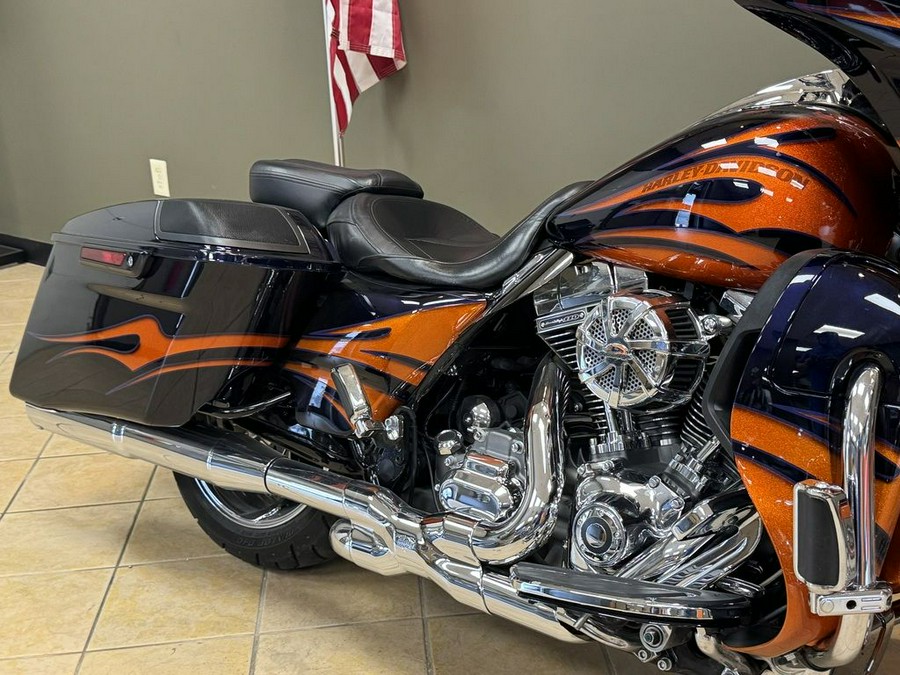 2015 Harley-Davidson Street Glide® CVOT Street Glide®