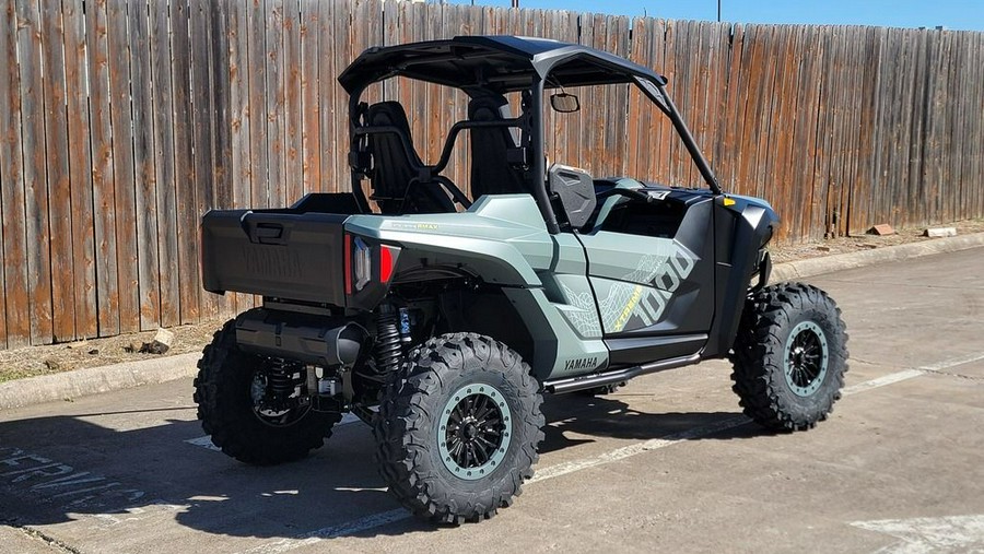 2026 Yamaha Wolverine Rmax2 1000 Xt-R