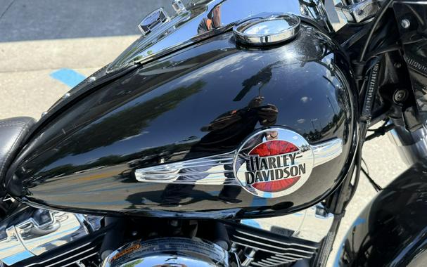 2016 Harley-Davidson® Heritage Softail® Classic