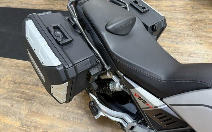 2022 Moto Guzzi V85 TT Travel E5