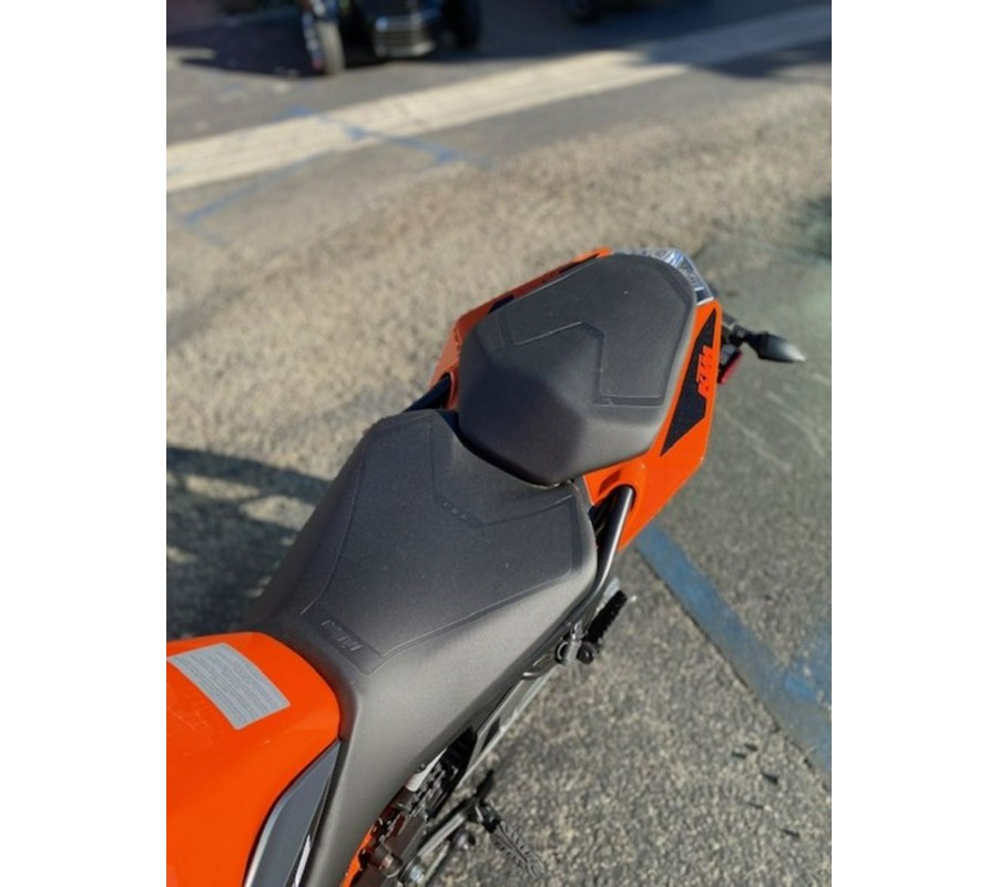 2023 KTM 390 Duke
