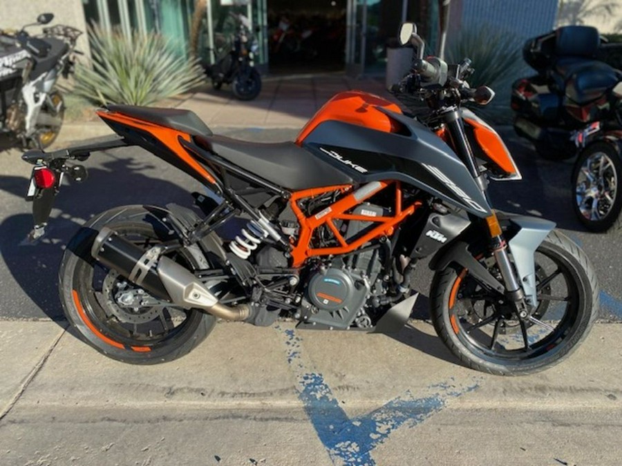 2023 KTM 390 Duke