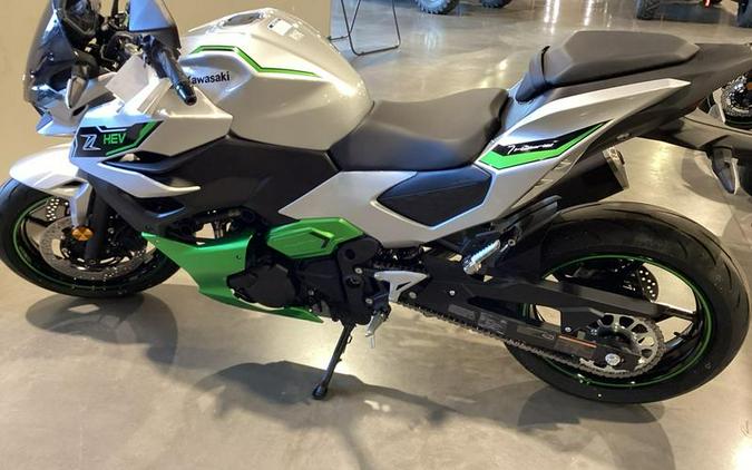 2024 Kawasaki Ninja® 7 Hybrid ABS