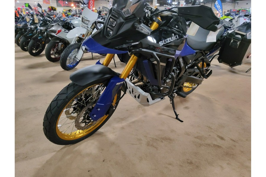 2023 Suzuki V-STROM 800DE