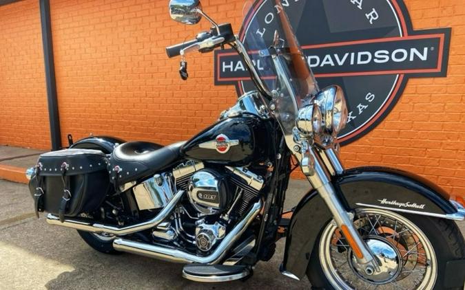 2017 Harley-Davidson® FLSTC - Heritage Softail® Classic