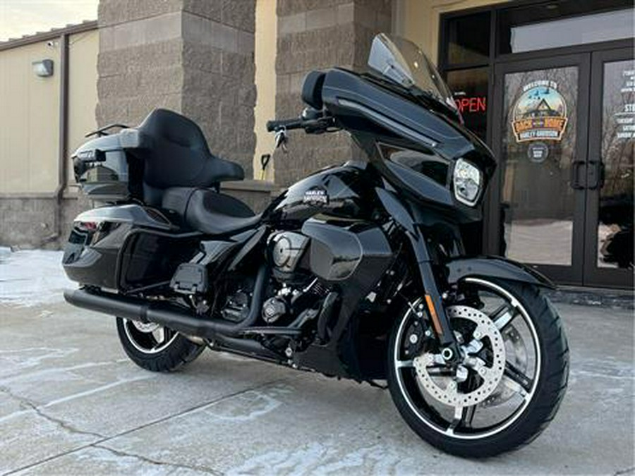 2025 Harley-Davidson Street Glide® Ultra