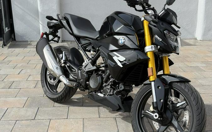 2025 BMW G 310 R Cosmic Black 2