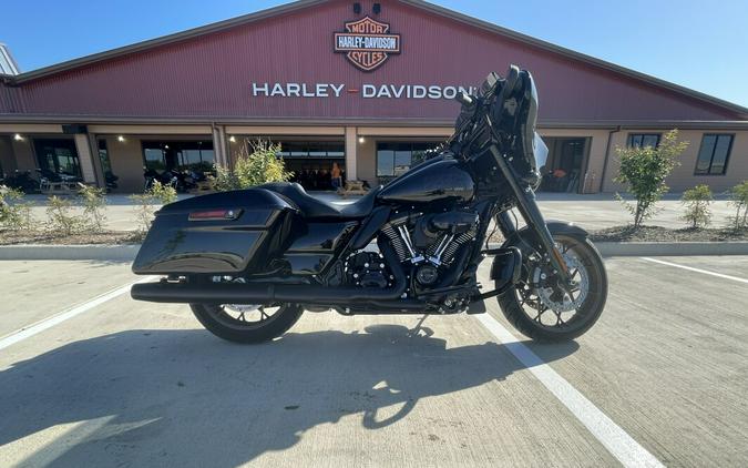 2022 Harley-Davidson Street Glide ST Vivid Black