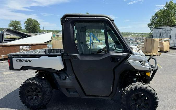 2020 Can-Am® Defender XT™ CAB HD10