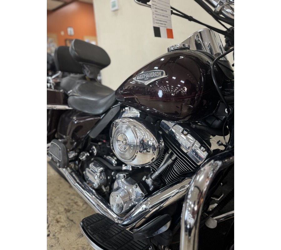 2005 Harley-Davidson Road King Classic Black Cherry