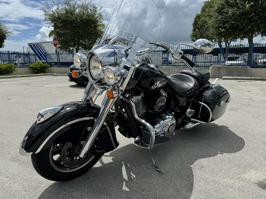 2016 Indian Motorcycle® Springfield™ Thunder Black