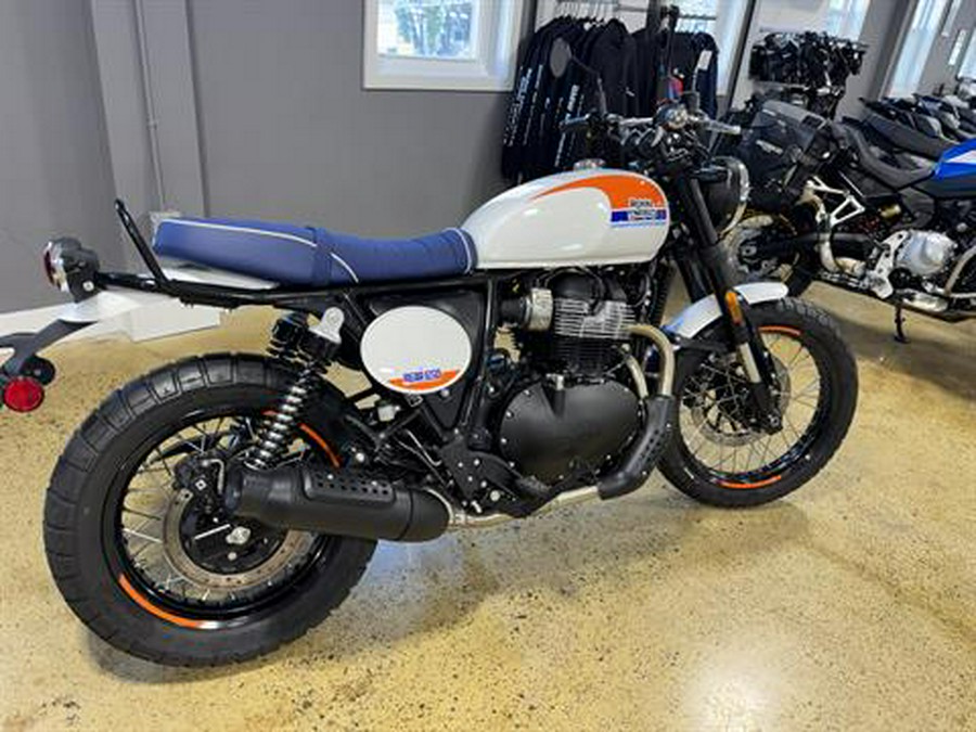 2025 Royal Enfield Bear 650
