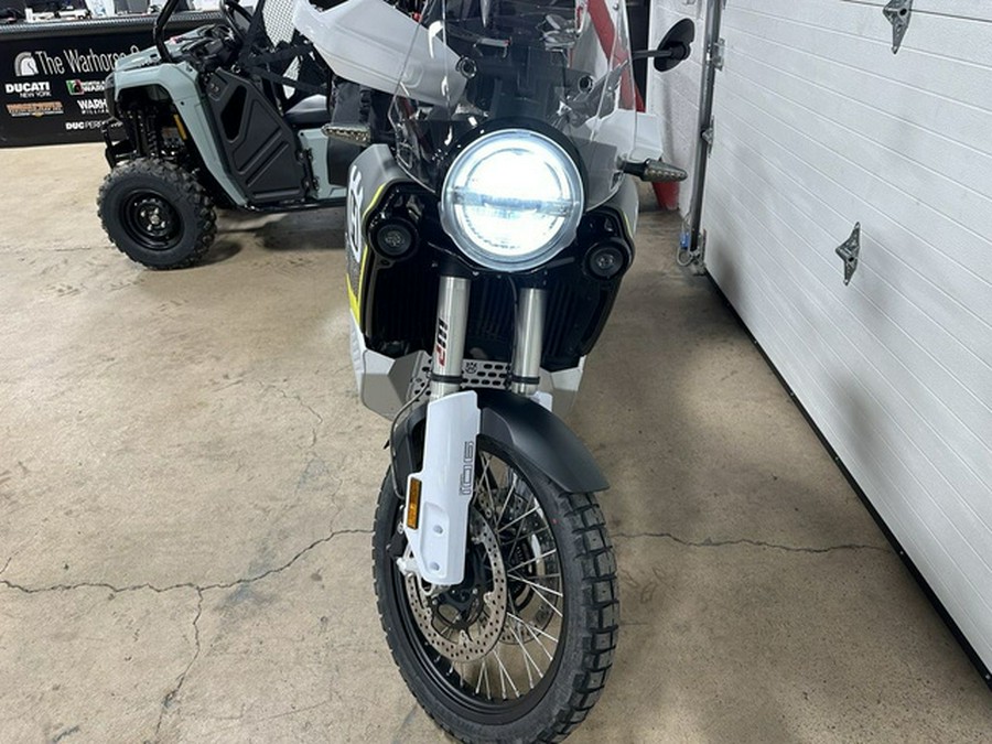 2025 Husqvarna Norden 901 Expedition