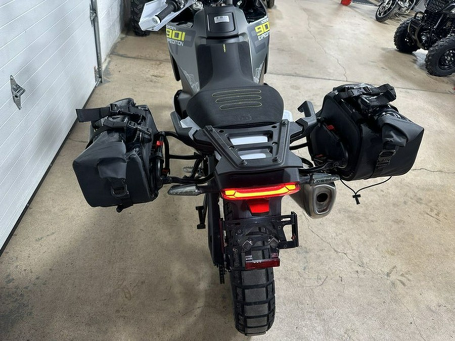 2025 Husqvarna Norden 901 Expedition