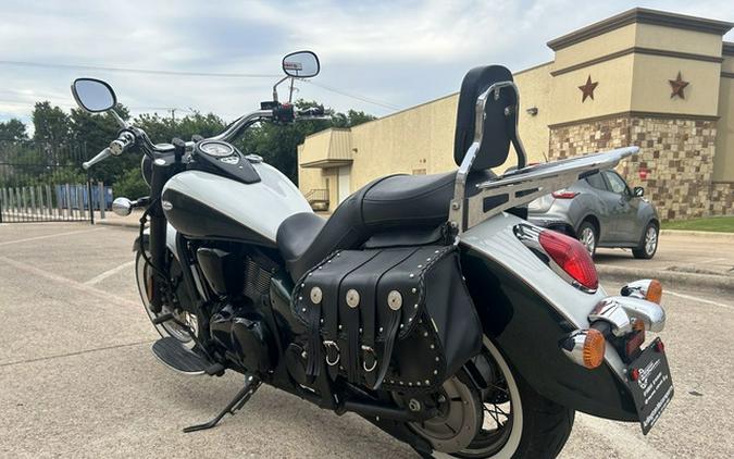 2022 Kawasaki Vulcan 900 Classic