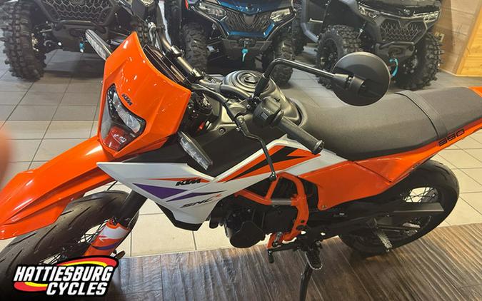 2026 KTM SMC 390 R