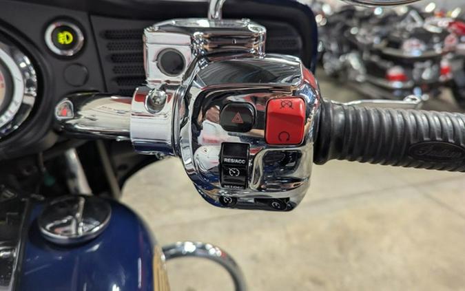 2014 Indian Chieftain Springfield Blue